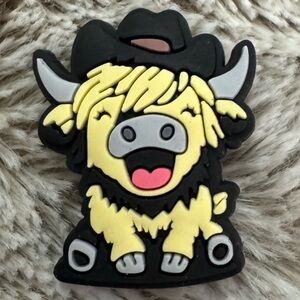 Laughing Highland Cow Shoe Charm 5/$20